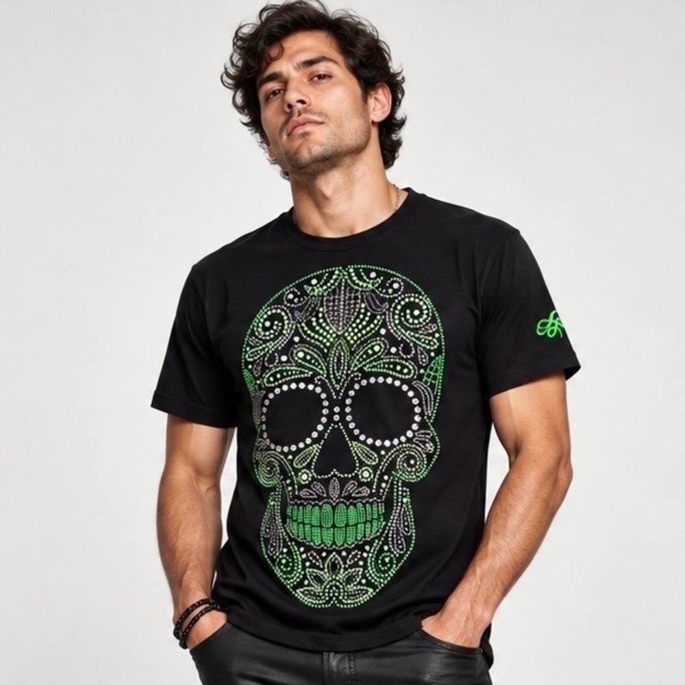 NWT Ay Guey Skull Studded TShirt Glow in Dark Rave Festival Alt Clubwear Black L